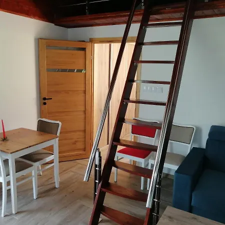 Pod Karpaczem 度假居 *